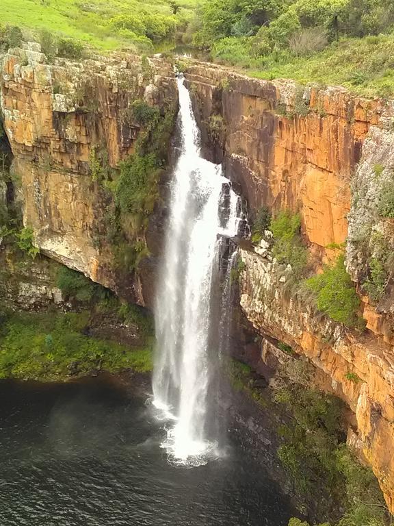 Two Falls View サビー エクステリア 写真